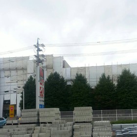 岡谷市　工業技術総合センター　外部足場工事 イメージ2