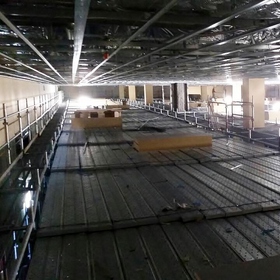 安曇野市　パチンコ店内部足場工事-2 イメージ1