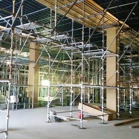 安曇野市　パチンコ店内部足場工事-2 イメージ3